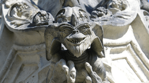 une-chapelle-geek-pres-de-nantes