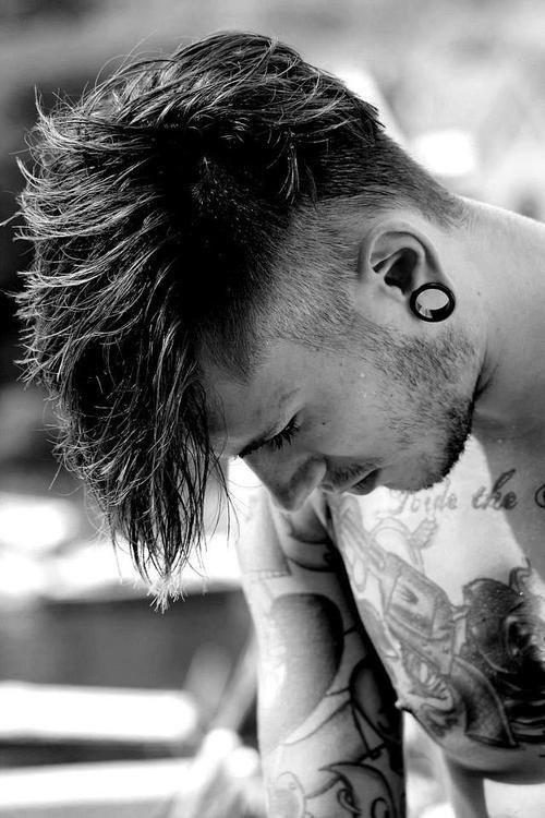 men-undercut-Dawid-Auguscik